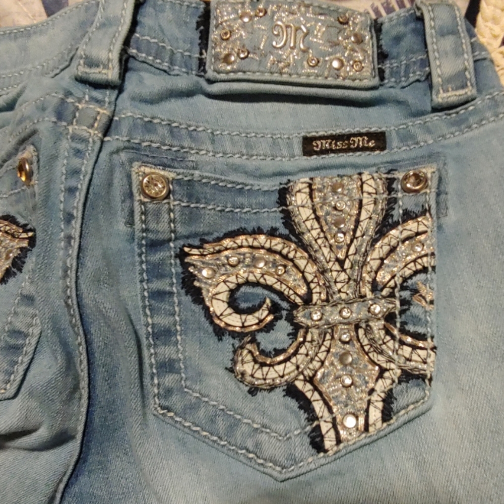 Capri Miss Me Jeans